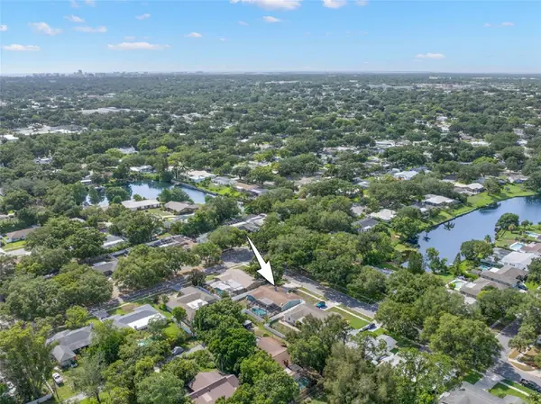 2405 SUMMERLIN DR, Clearwater, FL 33764