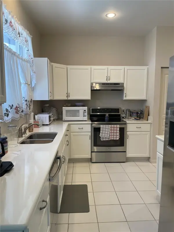 4968 EBENSBURG DR, Tampa, FL 33647