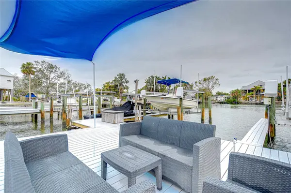 300 VENETIAN DR #3, Clearwater, FL 33755