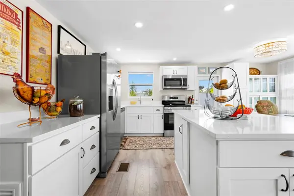 7165 MOUNT GEORGETOWN DR NE #571, St Petersburg, FL 33702