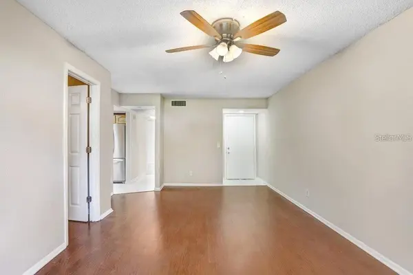 4833 PURITAN CIR #101, Tampa, FL 33617