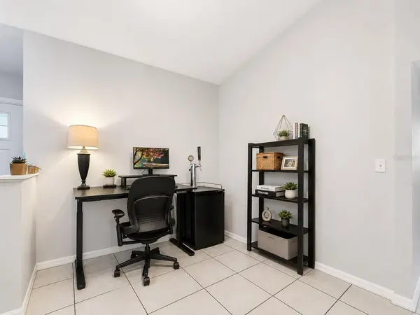 3012 SUMMER HOUSE DR, Valrico, FL 33594