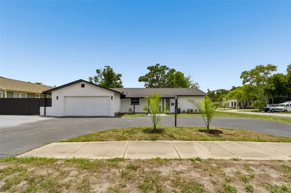 1530 49TH ST N, St Petersburg, FL 33710