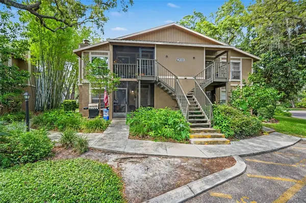 14203 SHADOW MOSS LN #102, Tampa, FL 33613