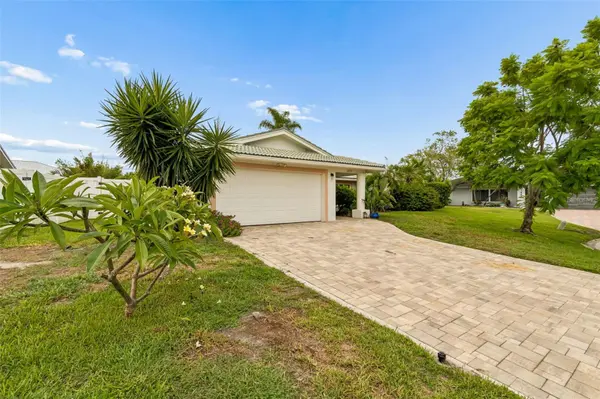 1473 50TH AVE NE, St Petersburg, FL 33703