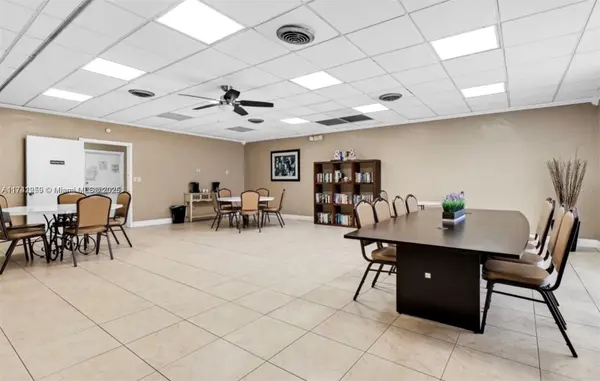 3750 NE 170TH ST #311, North Miami Beach, FL 33160