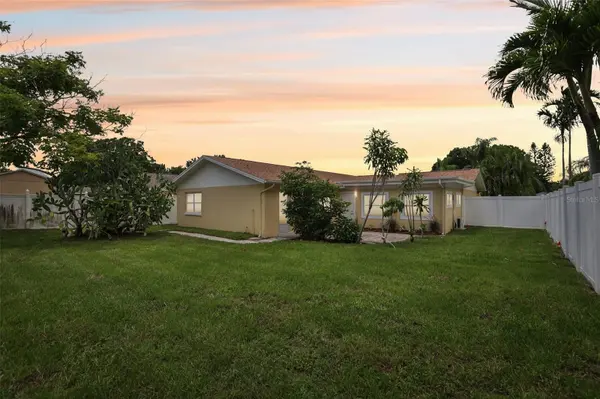 7698 CARDIFF CT, St Petersburg, FL 33709
