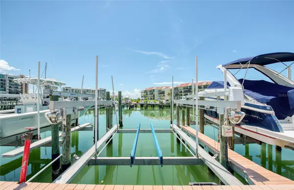 7984 SAILBOAT KEY BLVD S #303, St Petersburg, FL 33707