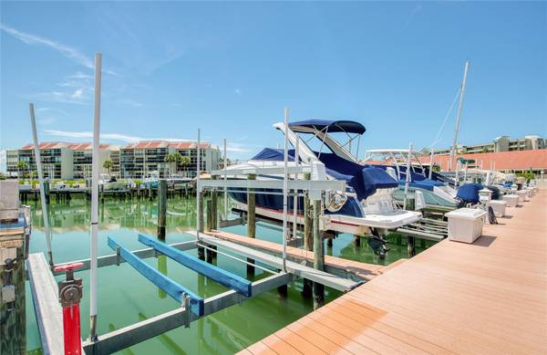 7984 SAILBOAT KEY BLVD S #303, St Petersburg, FL 33707