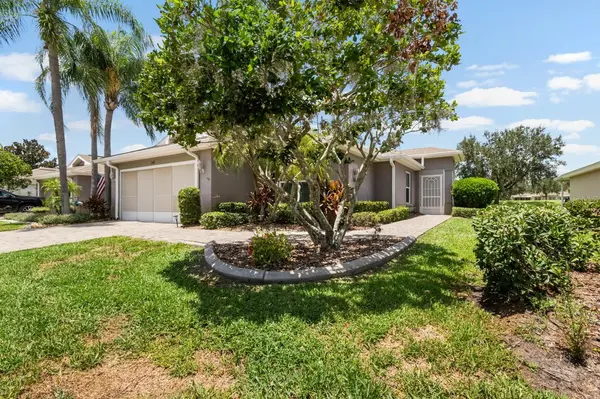 1148 CORINTH GREENS DR, Sun City Center, FL 33573