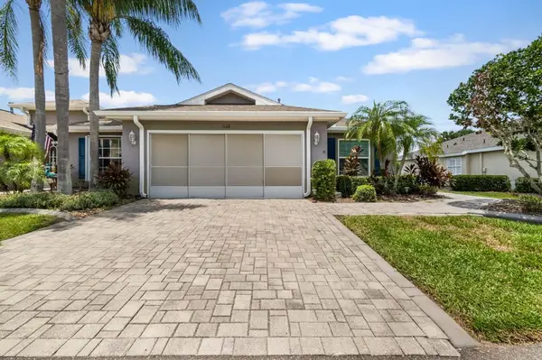 1148 CORINTH GREENS DR, Sun City Center, FL 33573