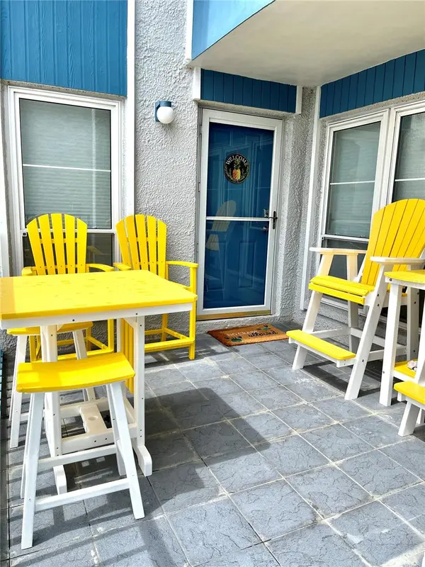 315 MEDALLION BLVD #H, Madeira Beach, FL 33708