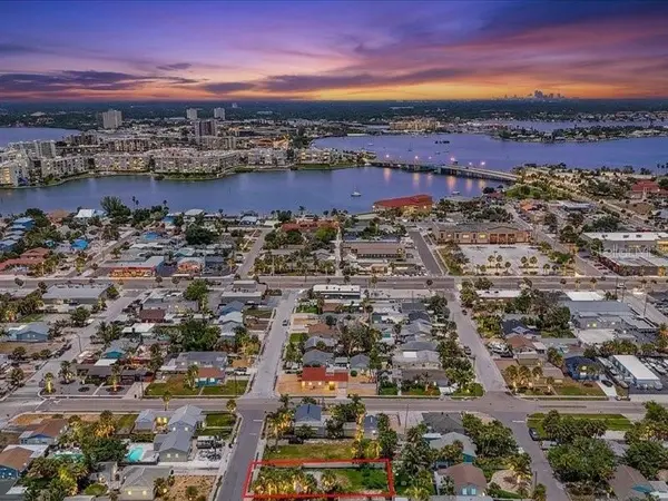 516 78TH AVE, St Pete Beach, FL 33706