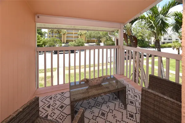 357 8TH AVE N #4, Tierra Verde, FL 33715