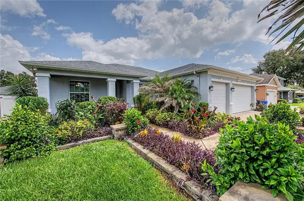 1604 MAIN ST, Valrico, FL 33594