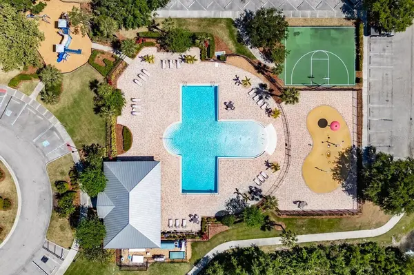 9310 BLUEBERRY ASH CIR, Riverview, FL 33578