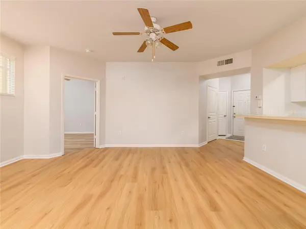 5125 PALM SPRINGS BLVD #2206, Tampa, FL 33647