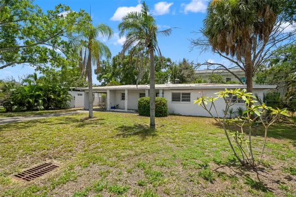 4635 W BAY VILLA AVE, Tampa, FL 33611