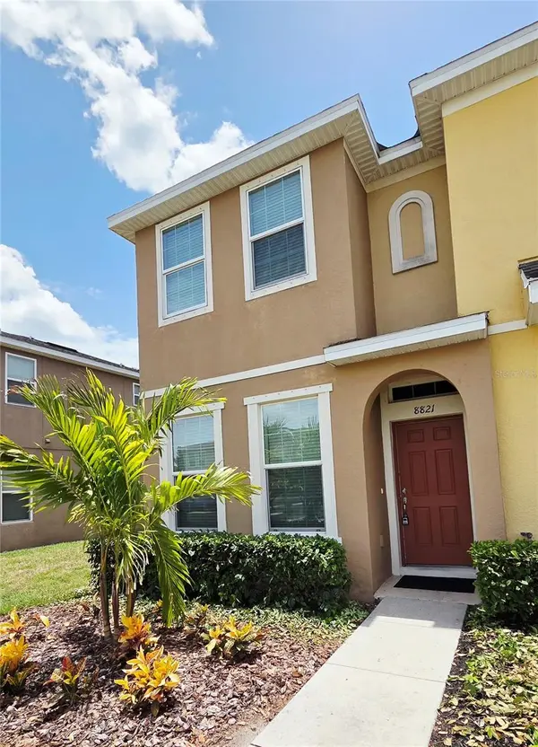 8821 WALNUT GABLE CT, Riverview, FL 33578