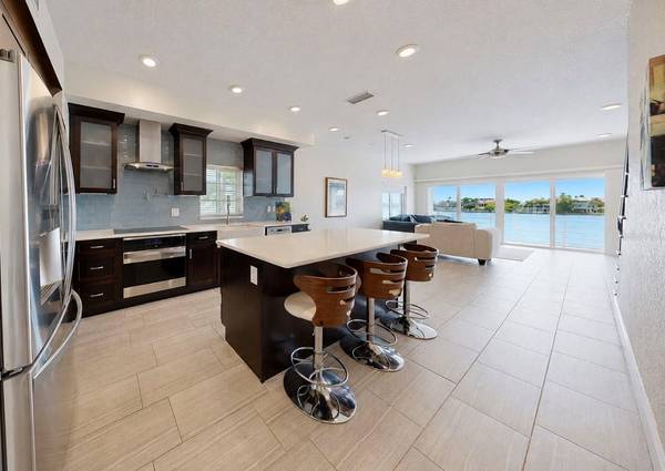 4639 MIRABELLA CT, St Pete Beach, FL 33706