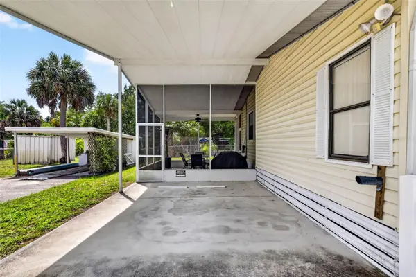 8552 W PEACOCK CT, Homosassa, FL 34448