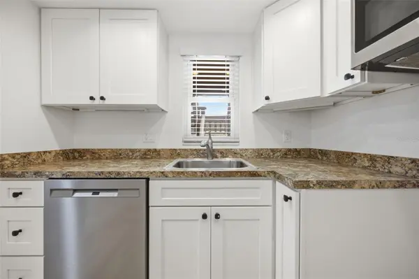 4555 MARINE Pkwy #106, New Port Richey, FL 34652