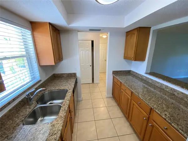 972 LA COSTA CIR #8, Sarasota, FL 34237