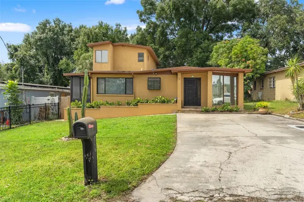 2116 W ABDELLA ST, Tampa, FL 33607