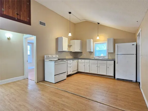 2441 E MAGNOLIA ST, Lakeland, FL 33801