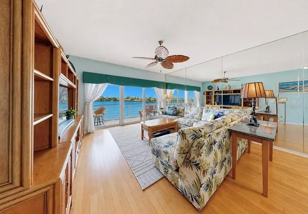 4629 MIRABELLA CT, St Pete Beach, FL 33706