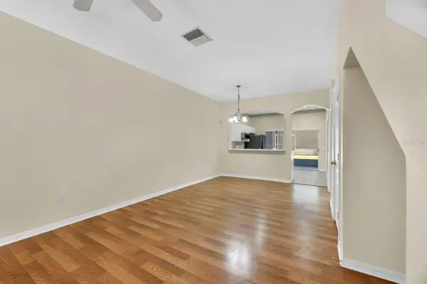 6737 LAKE ROCHESTER LN, Gibsonton, FL 33534