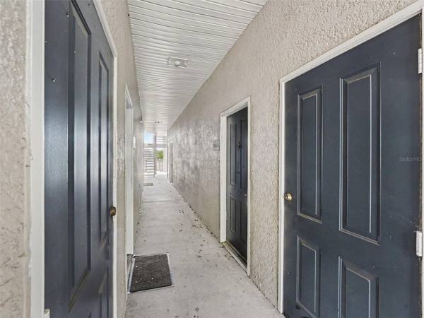 8003 HEMINGWAY CIR #8003-8, Haines City, FL 33844