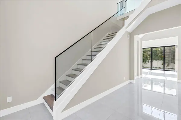 2783 67TH WAY N, St Petersburg, FL 33710