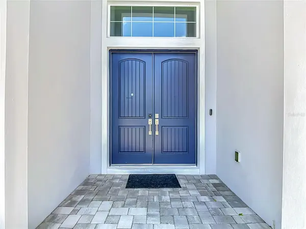 8891 DRUMMER PLANK DR, Wesley Chapel, FL 33545