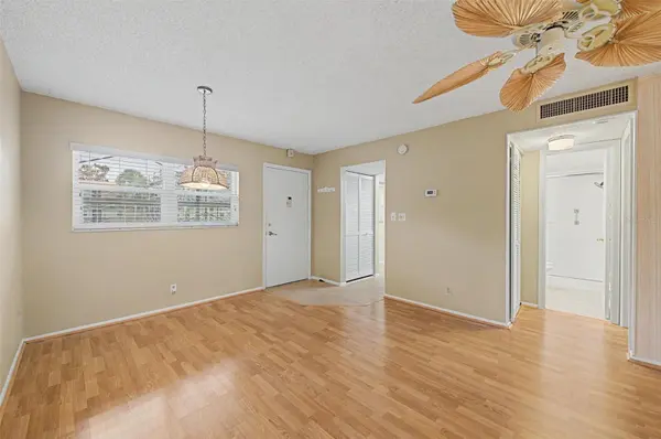 11485 OAKHURST RD #204, Largo, FL 33774