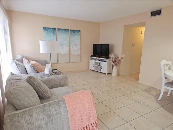2458 COLUMBIA DR #66, Clearwater, FL 33763