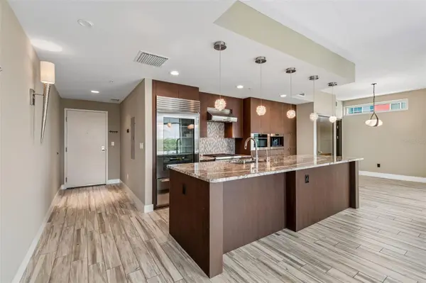 1120 E KENNEDY BLVD W #1030, Tampa, FL 33602