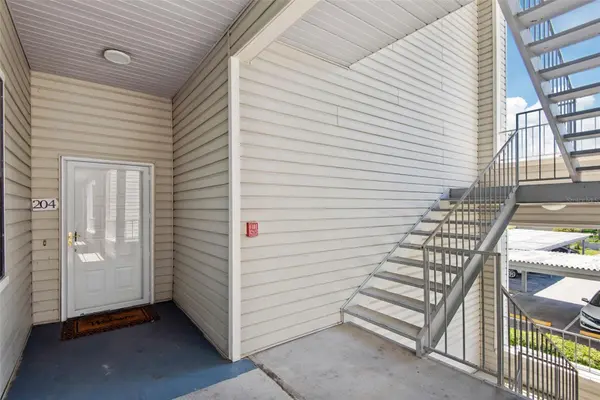 3127 W SLIGH AVE #204B, Tampa, FL 33614