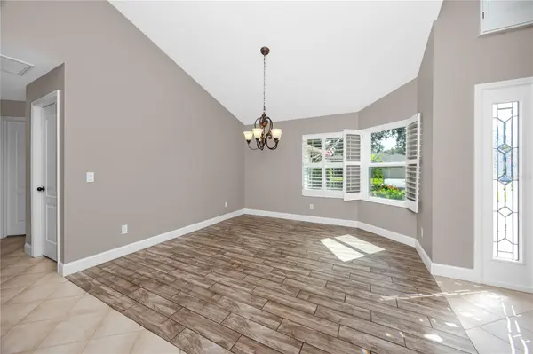 16706 WINDSOR PARK DR, Lutz, FL 33549