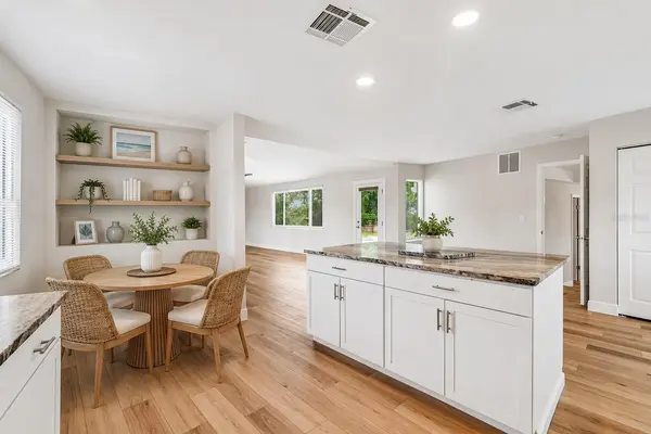 7745 WESTMORELAND DR, Sarasota, FL 34243