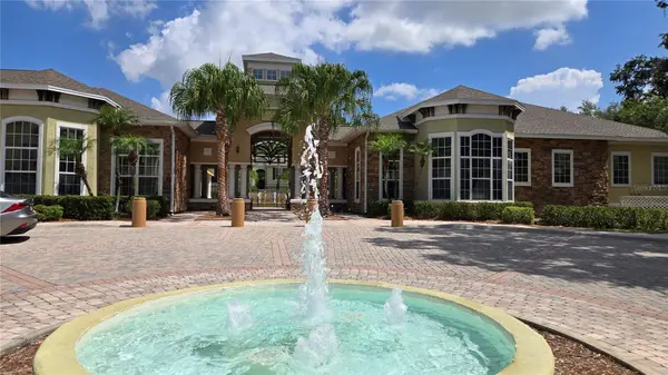 10021 COURTNEY PALMS BLVD #303, Tampa, FL 33619