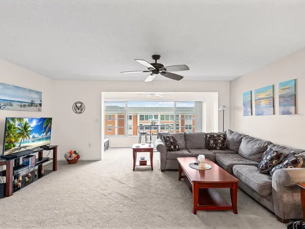 6800 20TH AVE N #503, St Petersburg, FL 33710