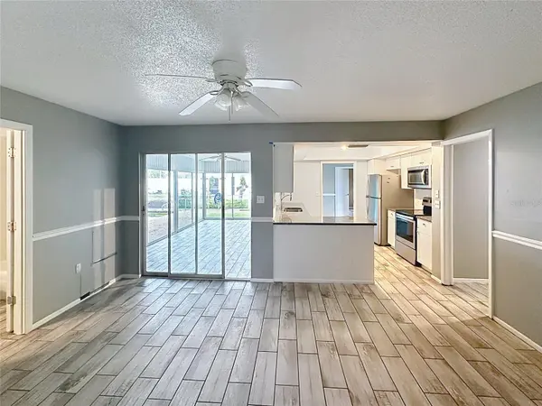 1093 N CYPRESS POINT DR, Venice, FL 34293