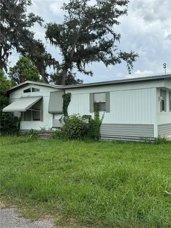 39611 GLORYLAND DR, Dade City, FL 33525