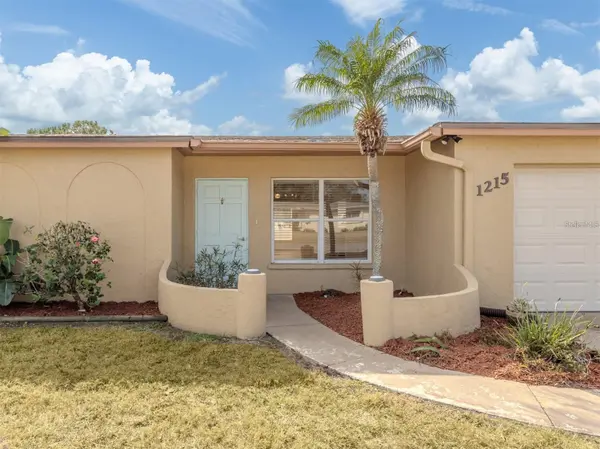 1215 MANGO AVE, Venice, FL 34285