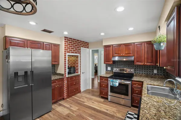 1564 SANTA MONICA DR, Dunedin, FL 34698