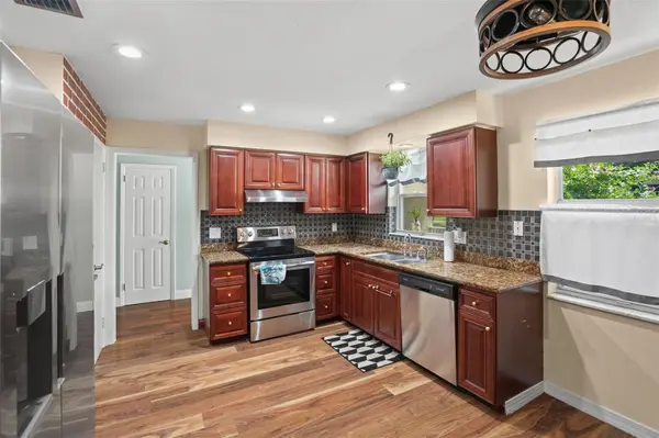 1564 SANTA MONICA DR, Dunedin, FL 34698