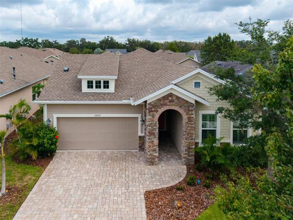 14008 SWALLOW HILL DR, Lithia, FL 33547