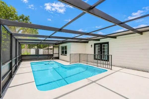 6871 4TH ST S, St Petersburg, FL 33705