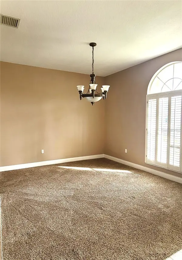 1501 DEERBOURNE DR, Wesley Chapel, FL 33543